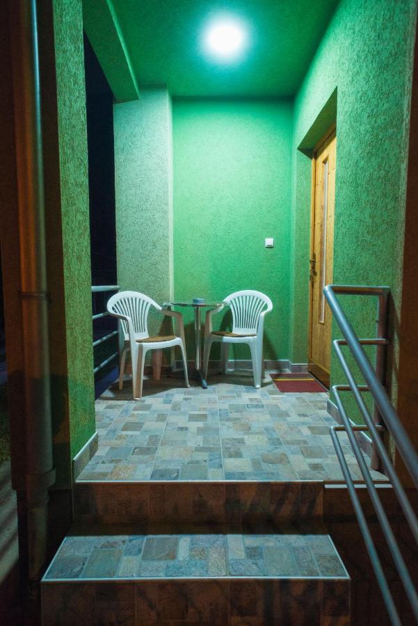 Apartmani Slavica ยาโกดินา ภายนอก รูปภาพ