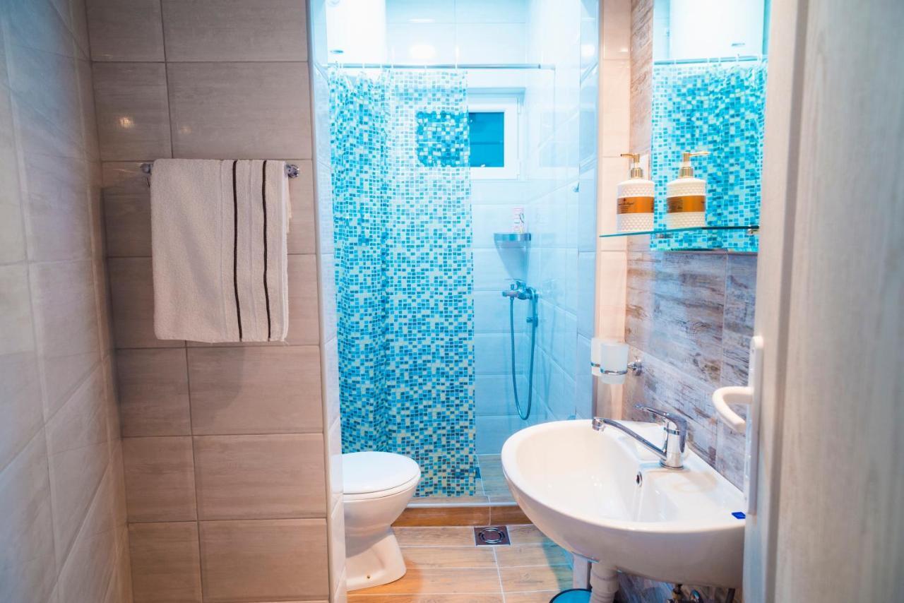 Apartmani Slavica ยาโกดินา ภายนอก รูปภาพ